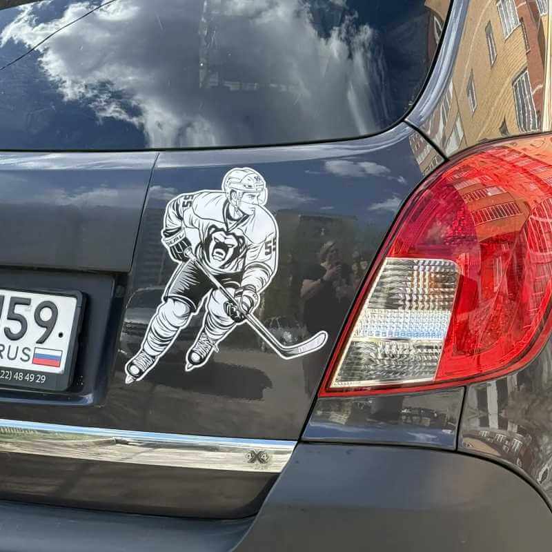 Наклейка на багажник авто